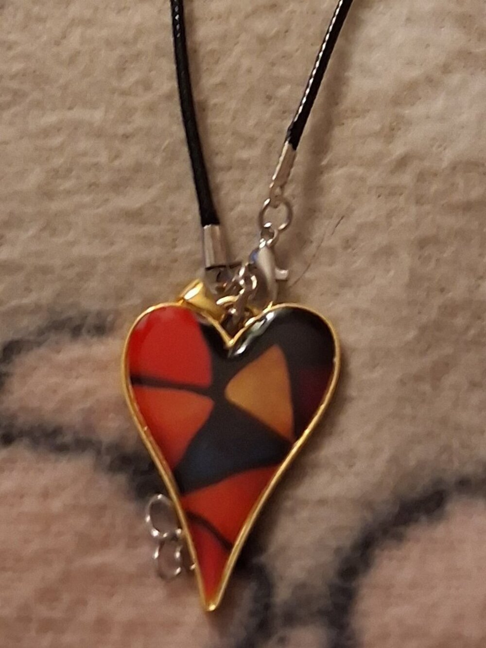 PRETTY  COLORFUL HEART NECKLACE ON A CHAIN